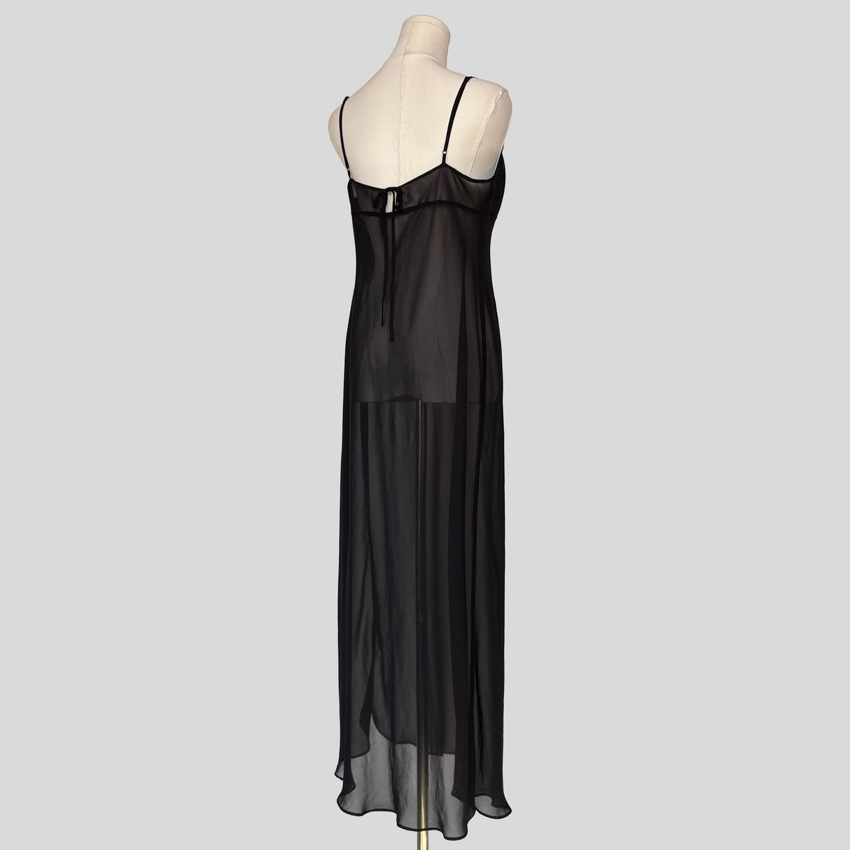 Sheer flower embroidery gown