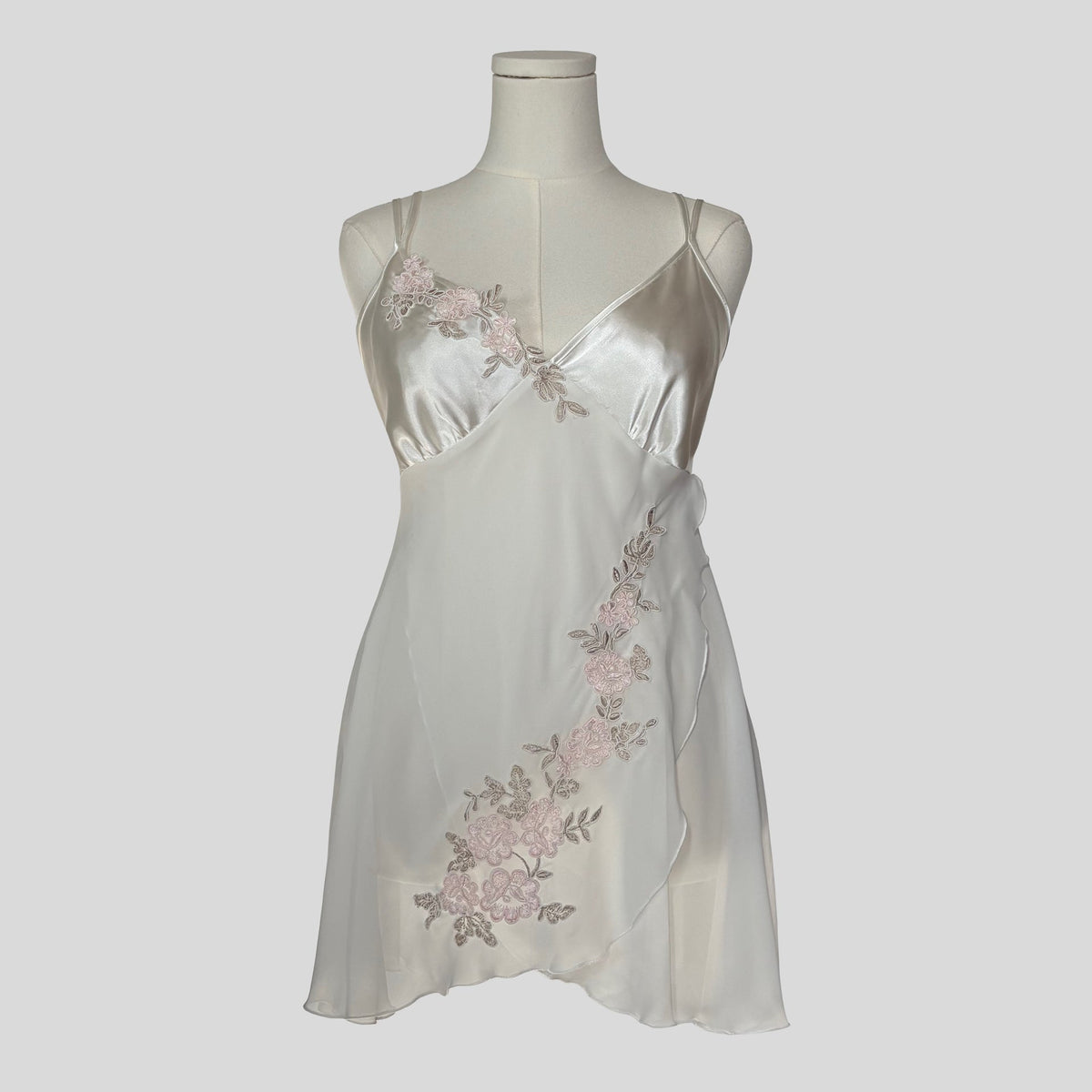 Flower appliqué babydoll slip