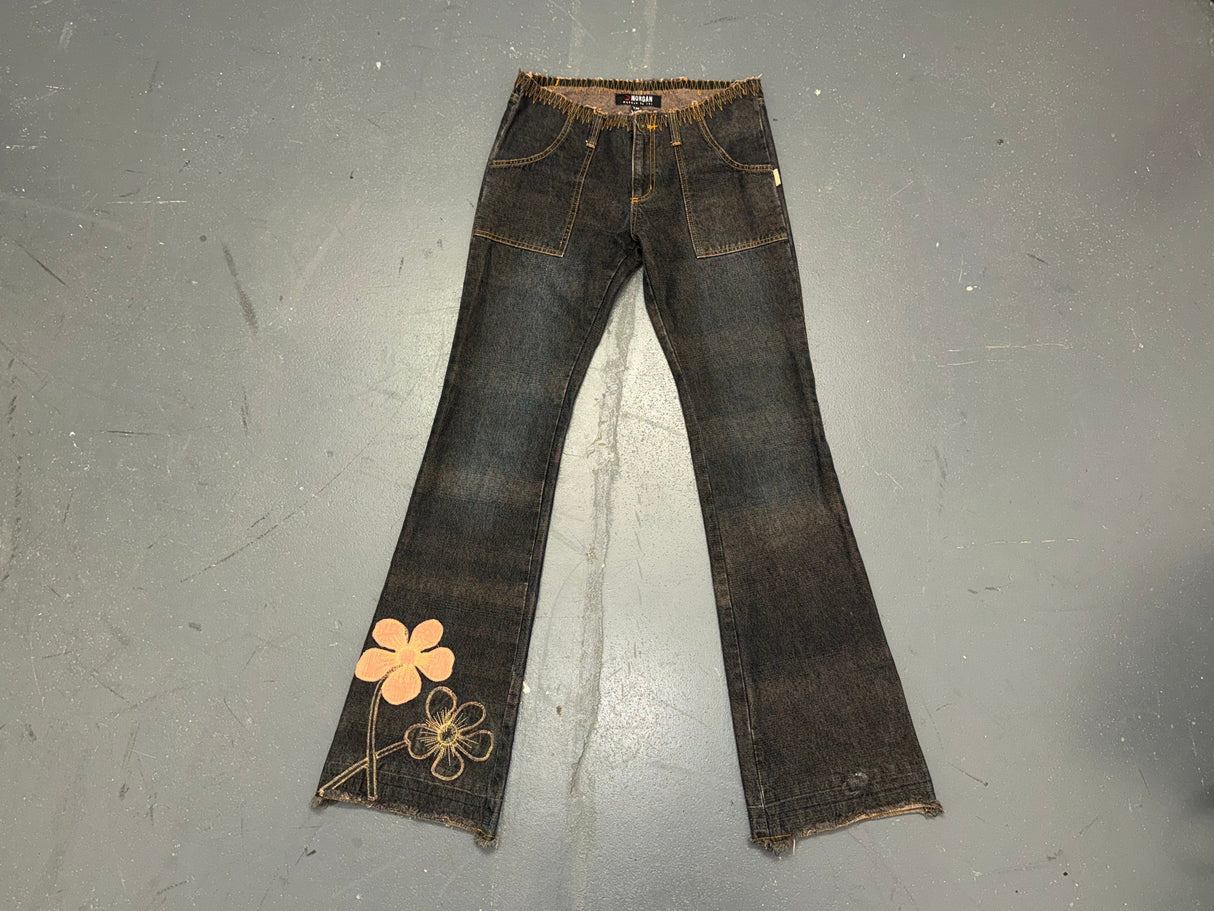 MORGAN DE TOI Dark Flare Jeans with Floral Embroidery
