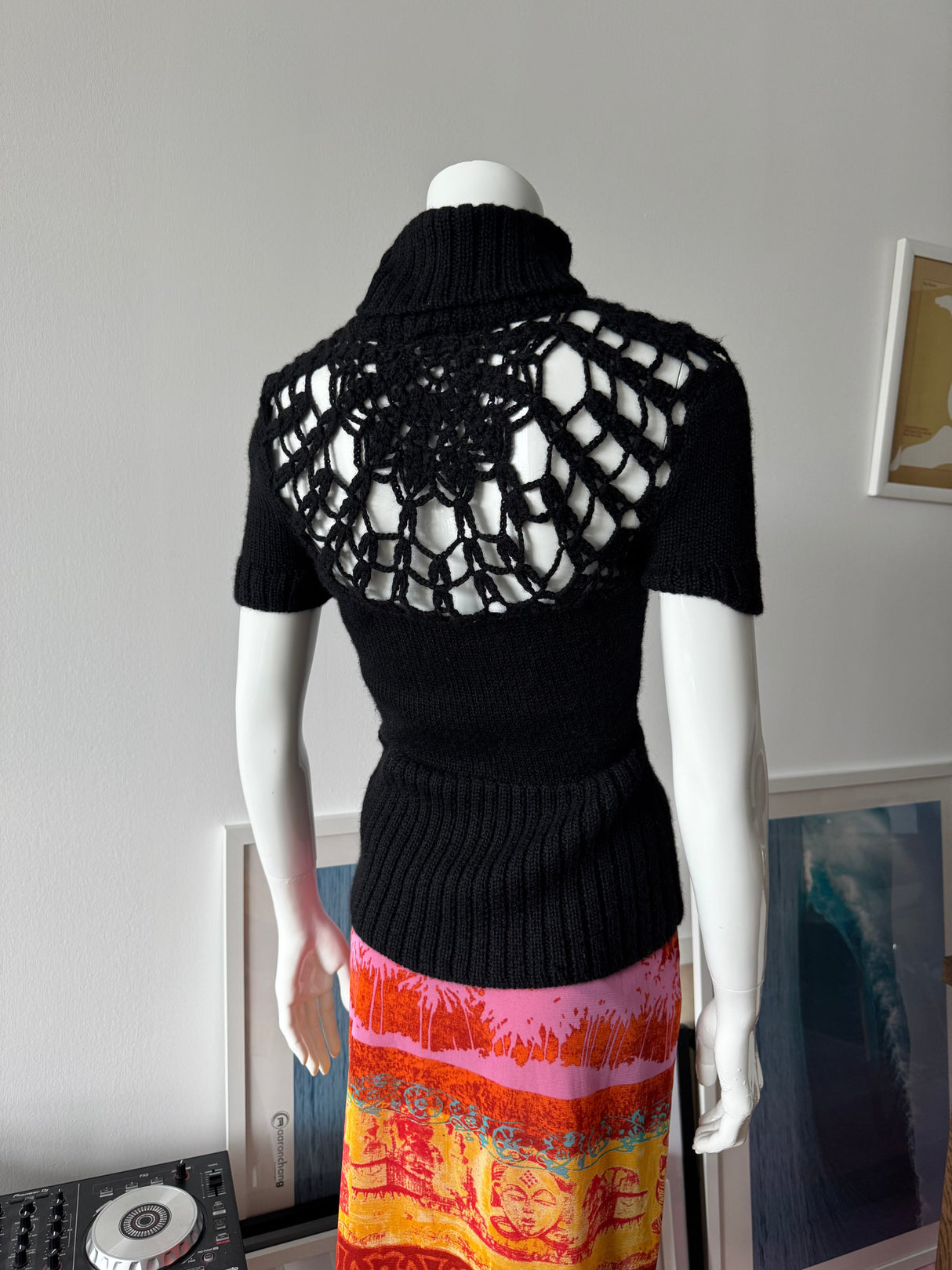 CATHERINE MALANDRINO Black Alpaca Short Sleeve Sweater