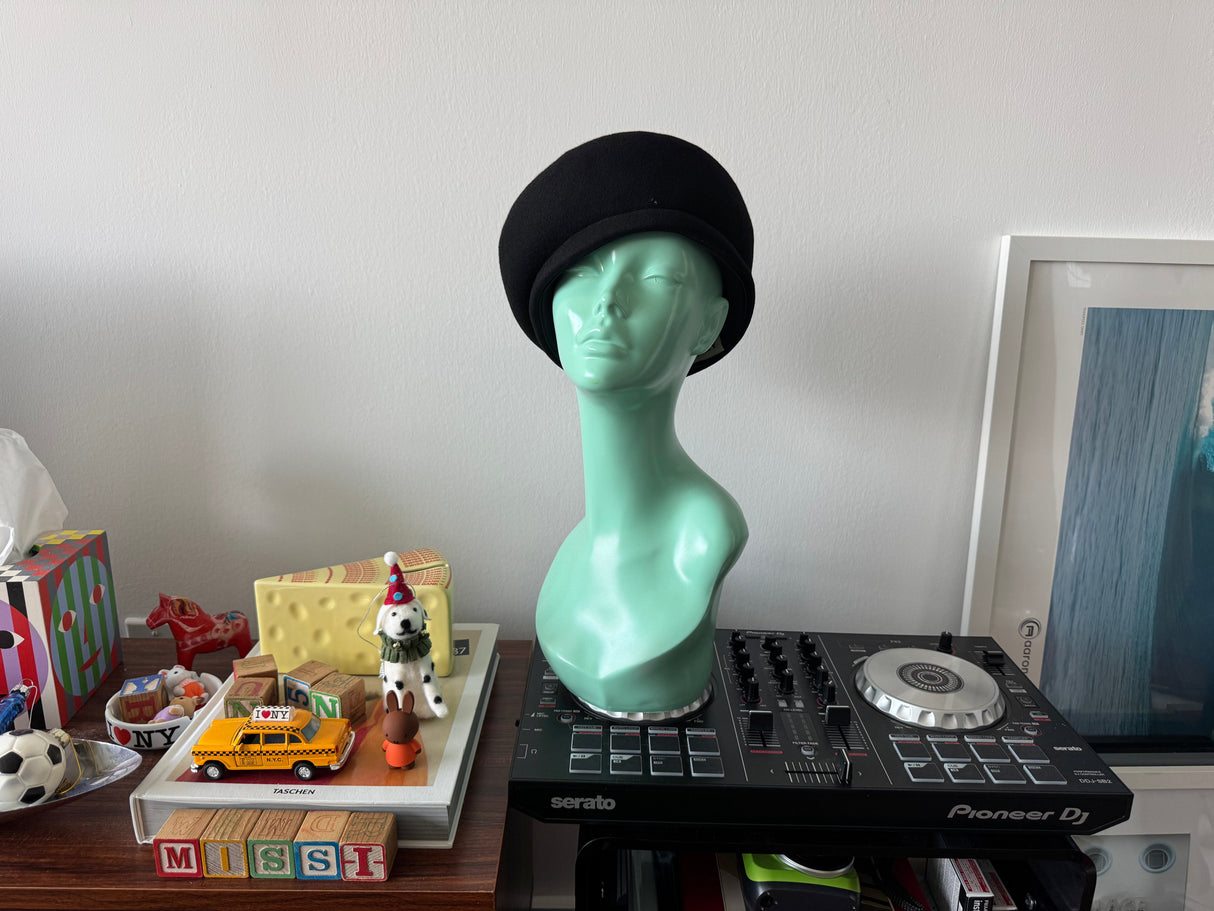 Black Wool Beret Cap Hat