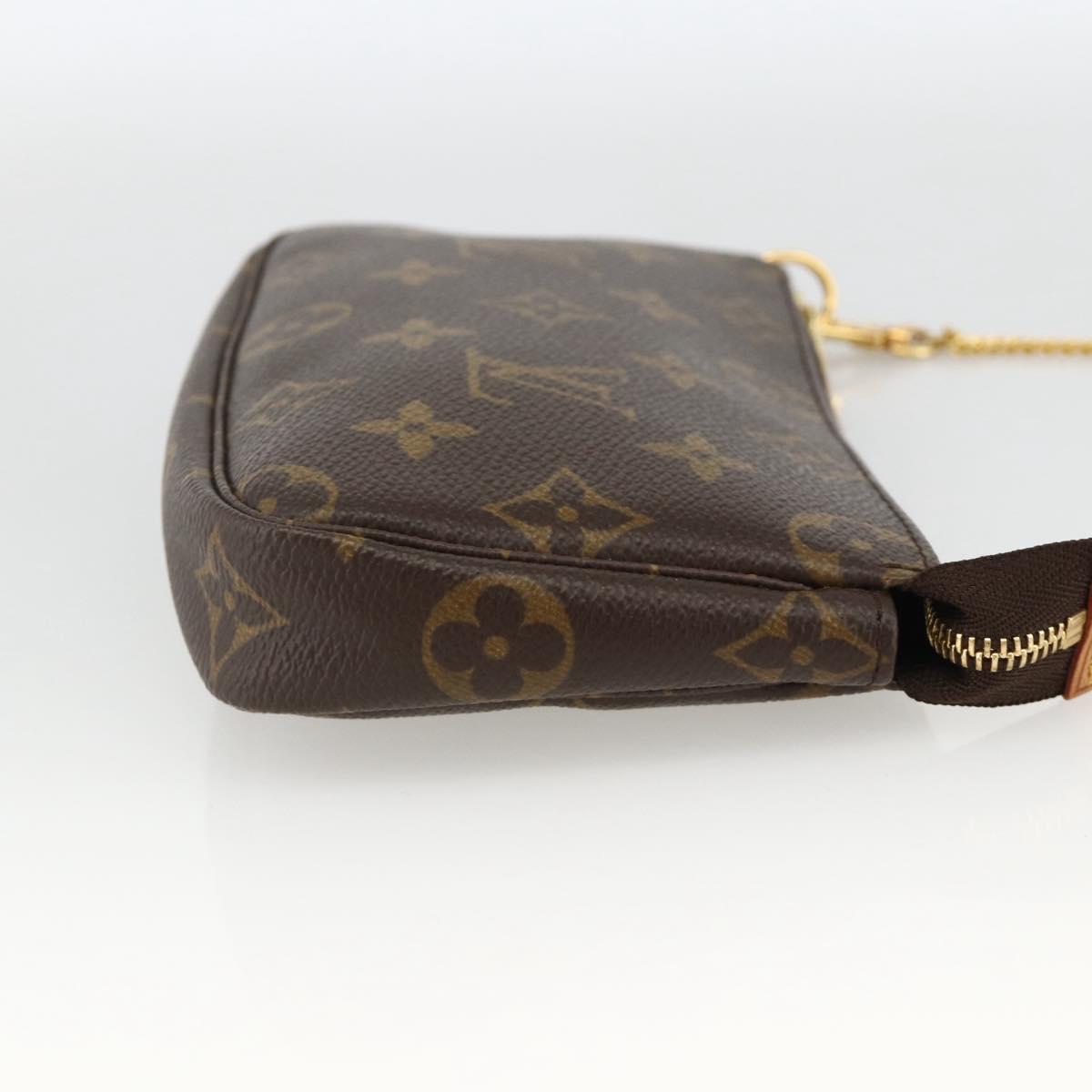 #61 Louis Vuitton Mini Pochette