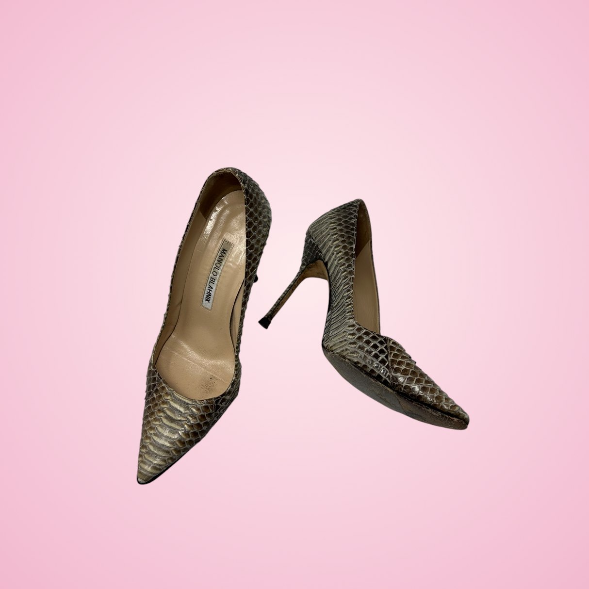 Manolo Blahnik Snakeskin Pumps 35.5