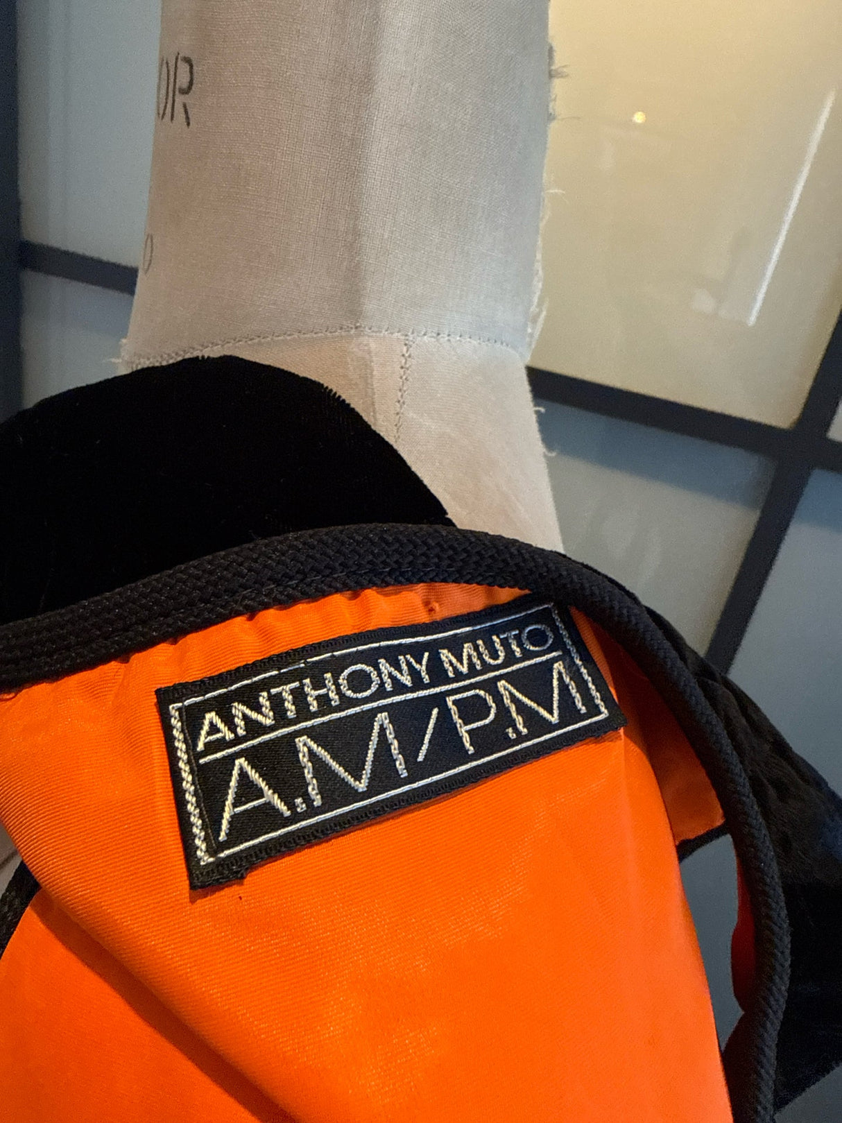 Anthony Muto AM/PM Size S/M Black & Orange Velvet Vest