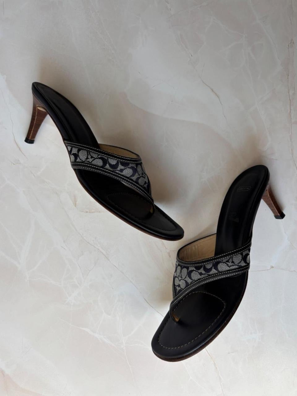 Coach US 9.5 Navy Monogram Canvas Thong Sandal