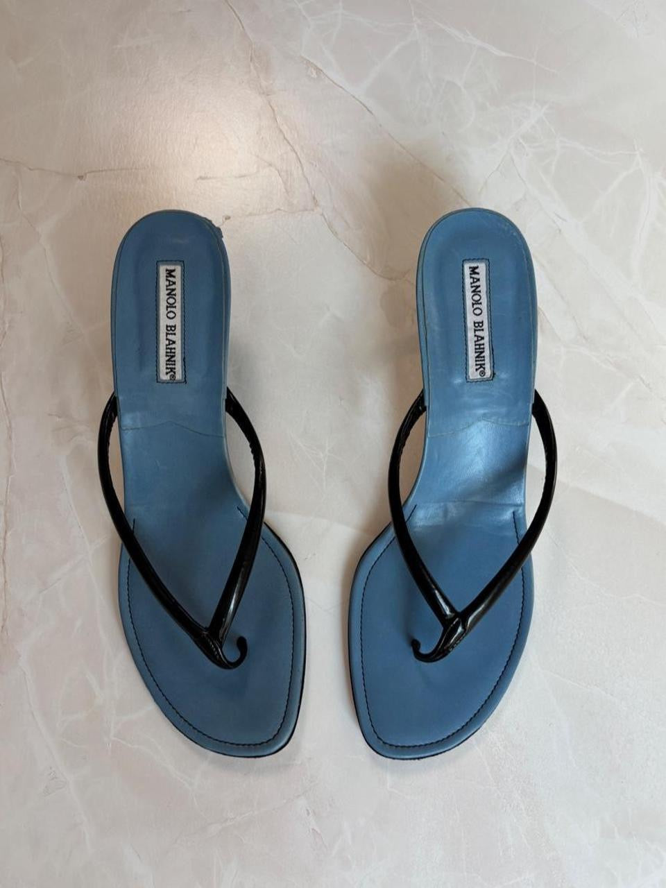 Manolo Blahnik EU 42 Black Patent Leather Thong Sandal