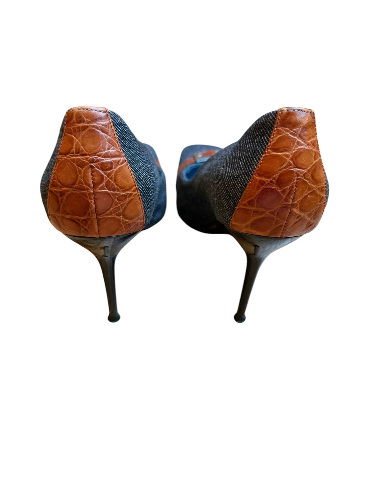 Dolce & Gabbana denim square toe heels with front leather strap (38)