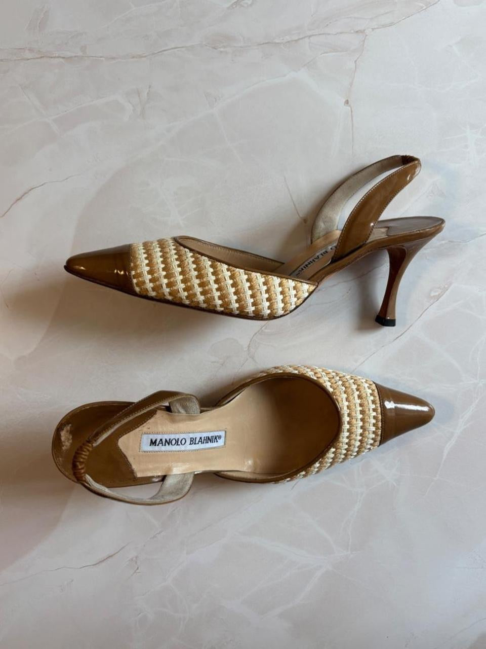 Manolo Blahnik EU 36 Tan Woven Raffia Pointed Toe Mule