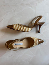 Manolo Blahnik EU 36 Tan Woven Raffia Pointed Toe Mule