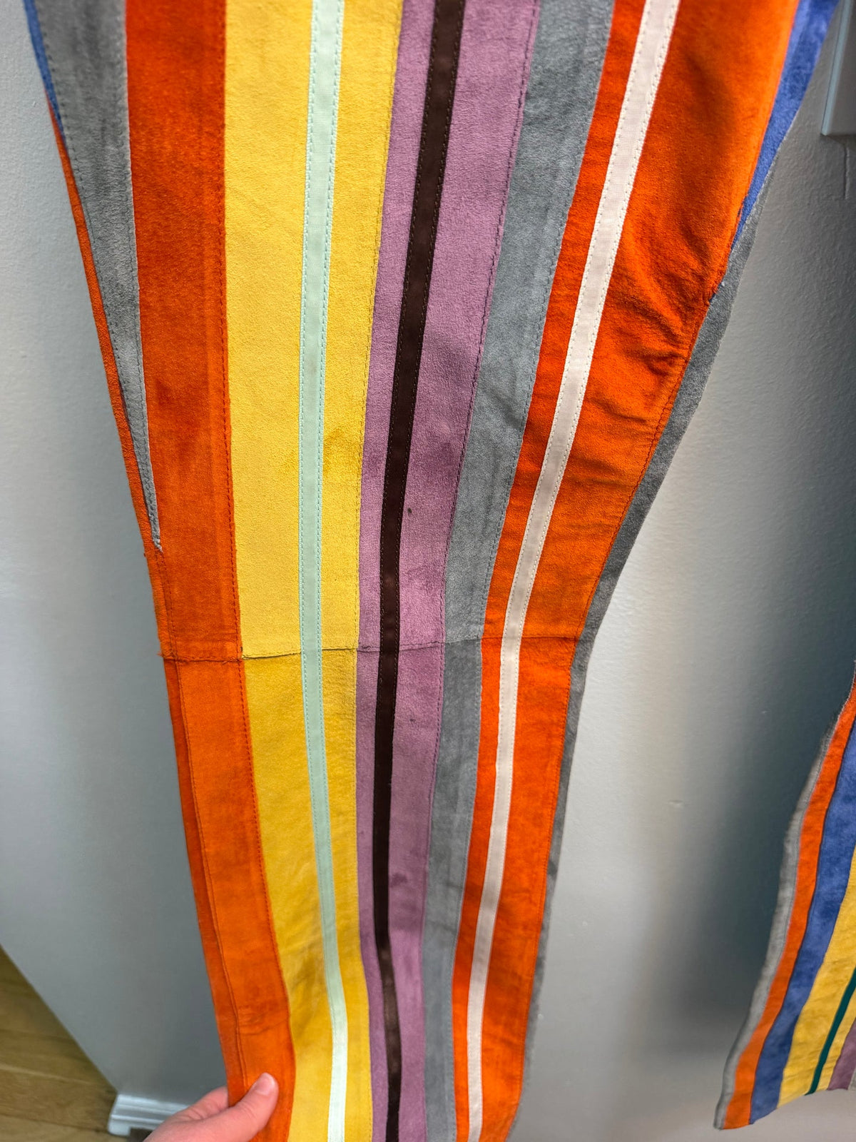 Ultra Rare Spring/Summer 2002 Dolce & Gabbana Latina Collection Suede Pants as seen on Gisele - TUV #3293
