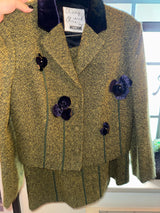 Moschino Size 10 Green Tweed Skirt Suit w/ Flowes