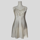 Lace inset bust slip