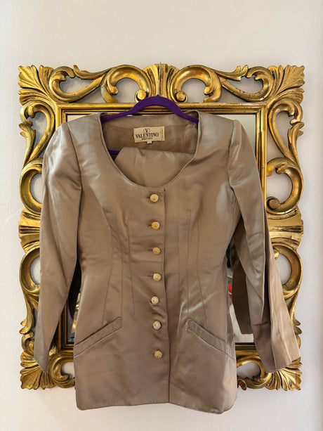 Silk Valentino Blazer and Skirt set size 12 - sku tuv #9997
