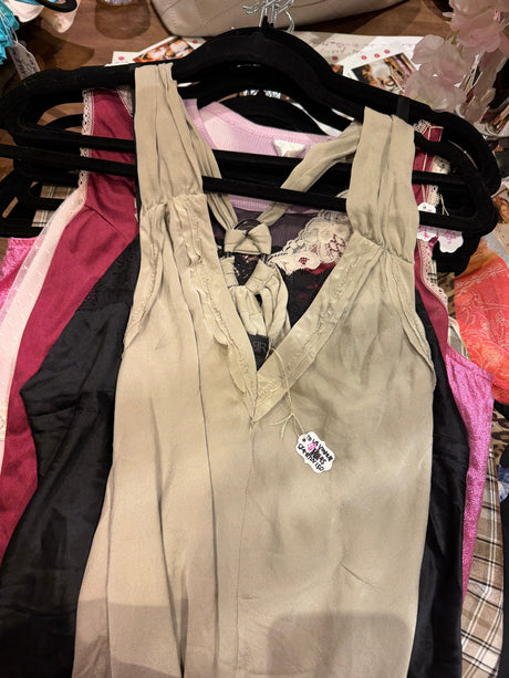 Banana Republic 100% silk tank with metal detail