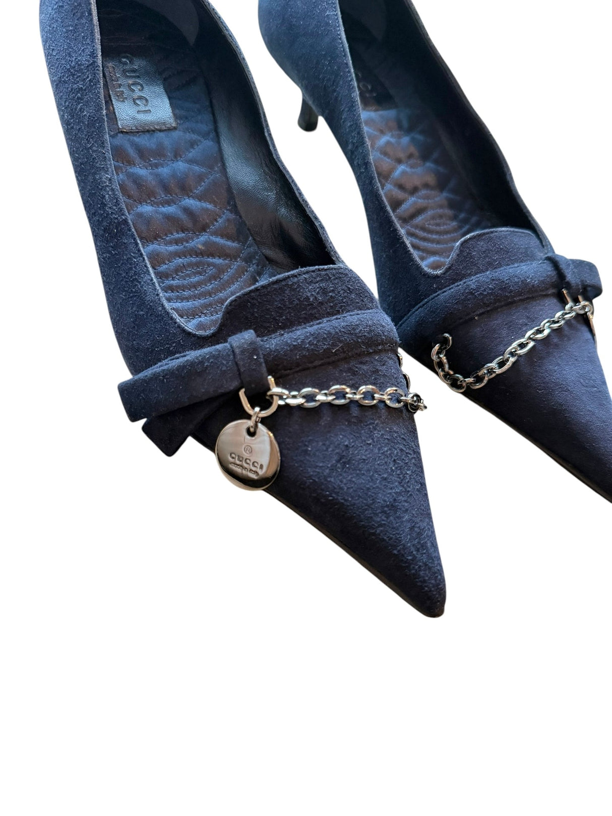 Gucci dark blue suede kitten heels with charms (6)