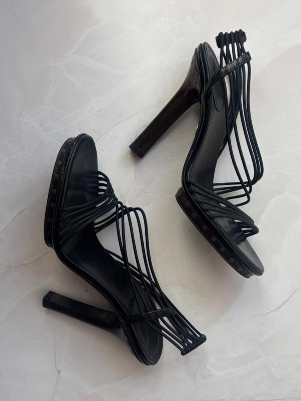 Gucci US 7 Black Leather Strappy Stiletto Sandal