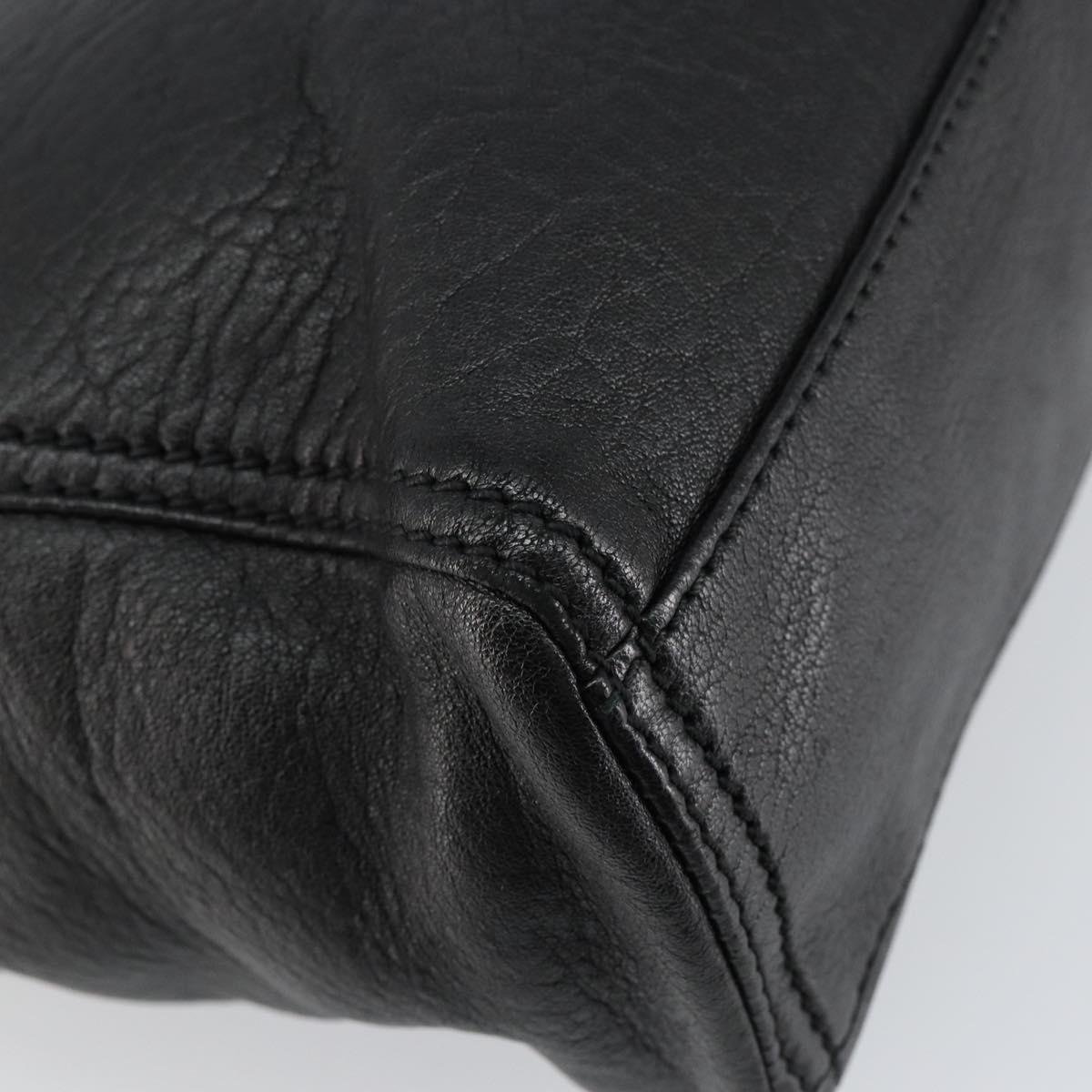 #63 Fendi Hand Bag Leather Black Silver