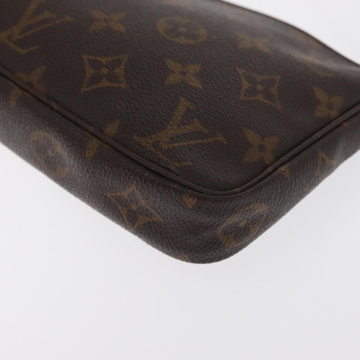 #8 Louis Vuitton Monogram Pochette