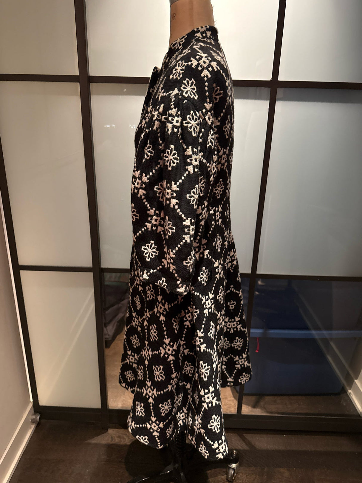 Moschino Size 8 Black & White Wool 3/4 Sleeve Coat