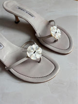Manolo Blahnik EU 38.5 Ivory Leather Thong Sandal