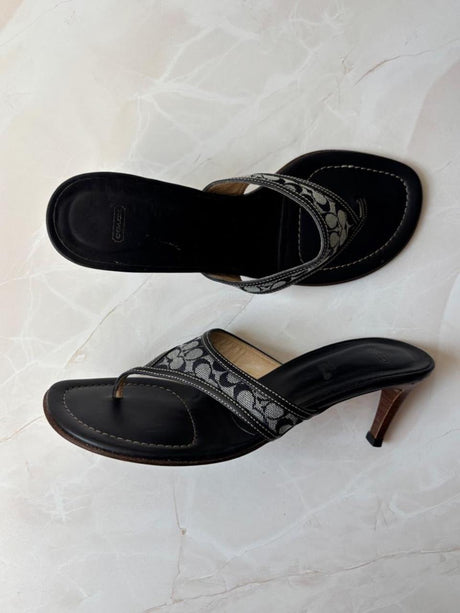 Coach US 9.5 Navy Monogram Canvas Thong Sandal