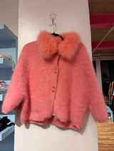 Pink sweater with fur
