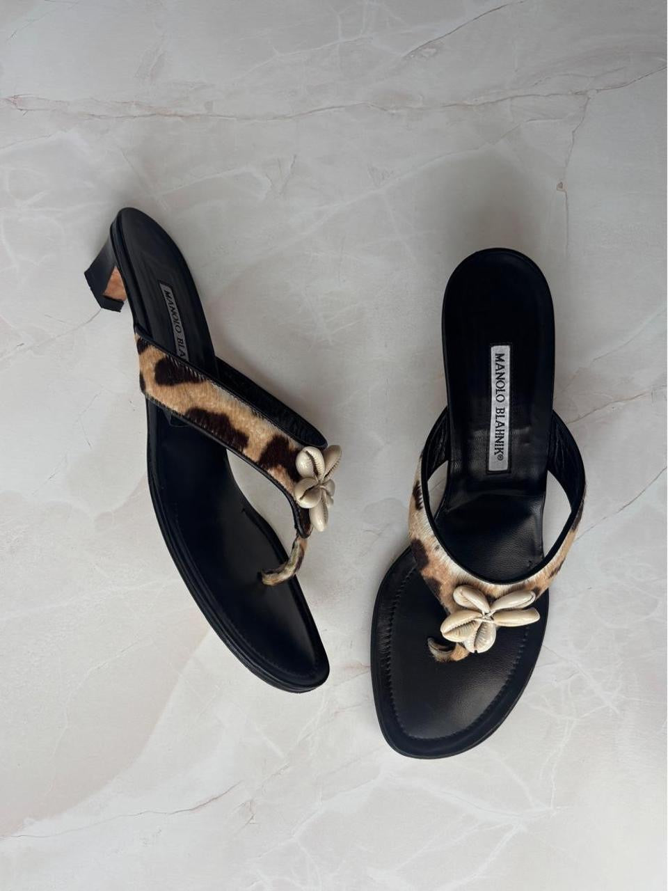 Manolo Blahnik EU 39.5 Leopard Calf Hair Kitten Heel