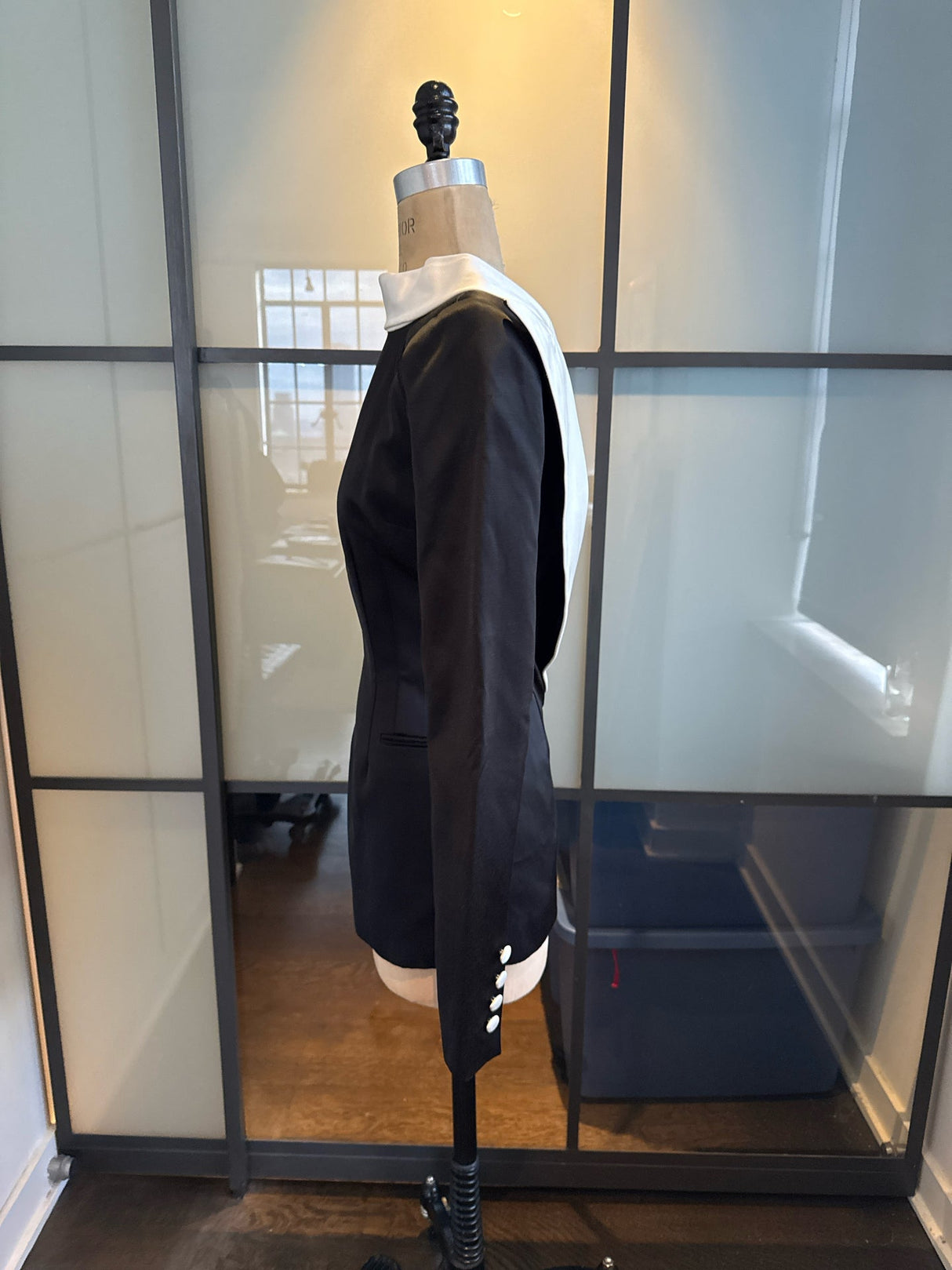 LaQuan Smith Size XS Black & White Tuxedo Dress NWT