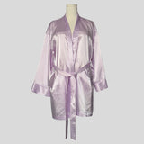 Silky robe in lilac