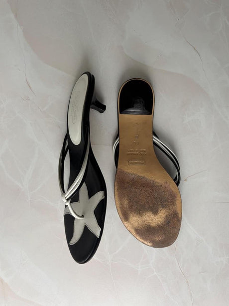 Coach US 8.5 Black and White Leather Open Toe Thong Sandal