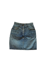 Moschino denim skirt with zipper details (sz 42)