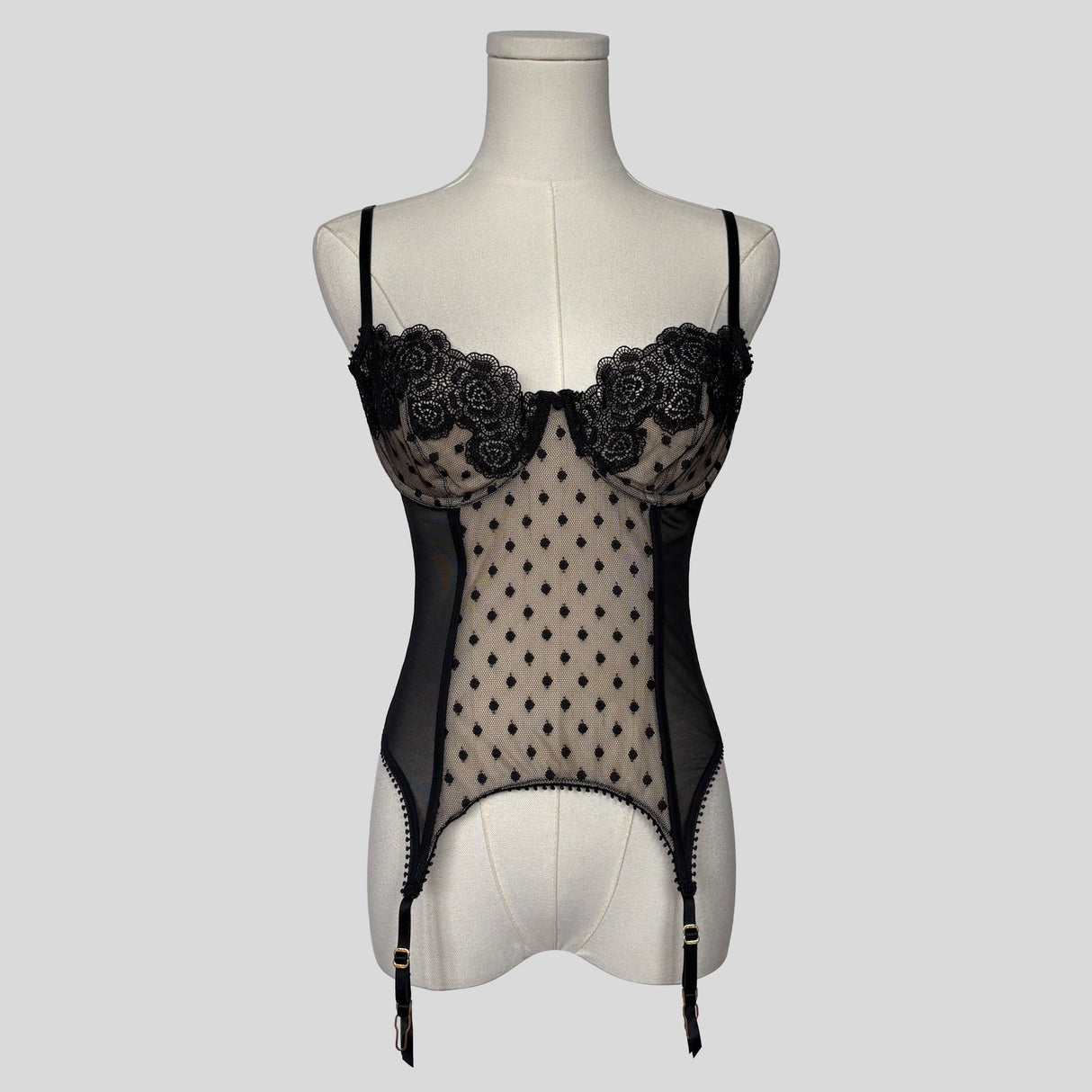 Mesh patterned corset