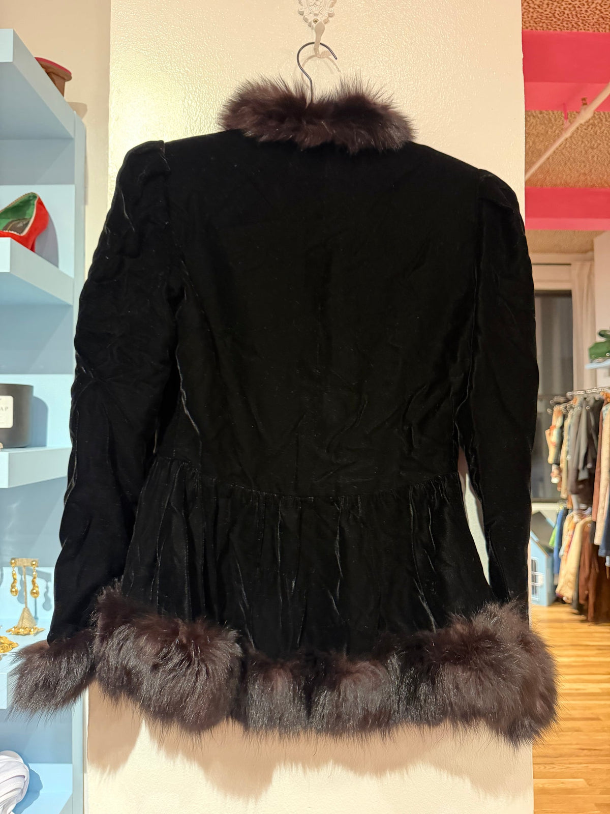Vintage Oscar de La Renta Velvet 2 piece set TUV #3169 size 8