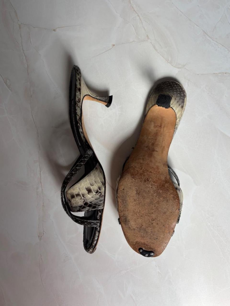 Manolo Blahnik EU 38 Grey Snakeskin Crisscross Strap Sandal