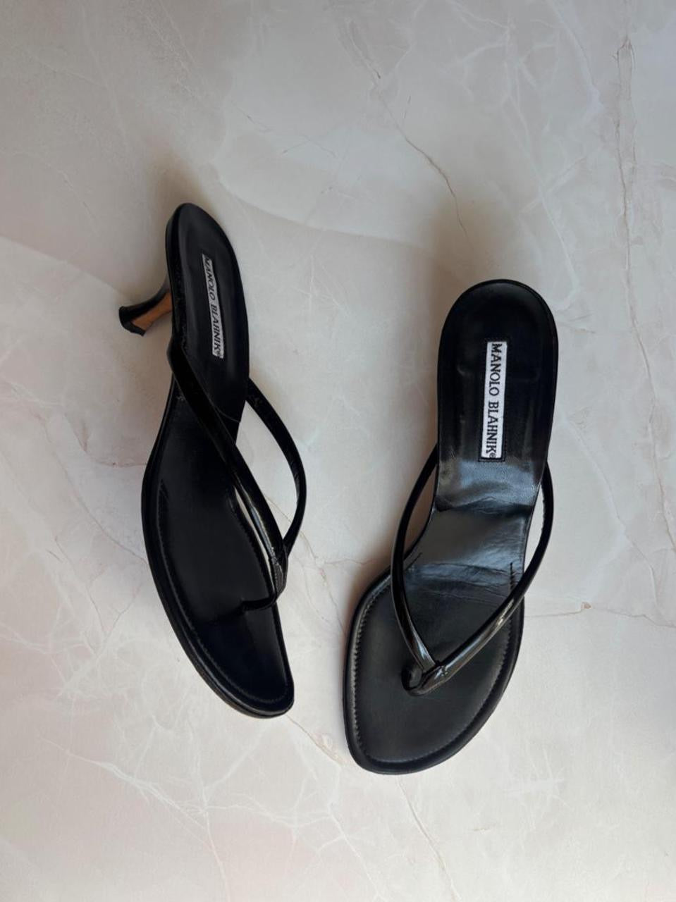 Manolo Blahnik EU 39 Black Patent Leather Sandal