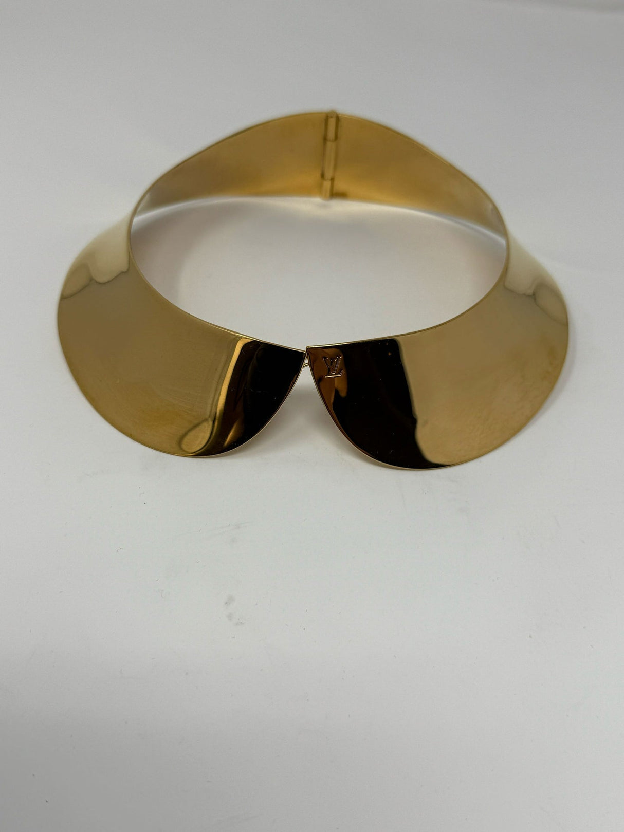 Louis Vuitton Gold Metal Peter Pan Collar Choker Necklace