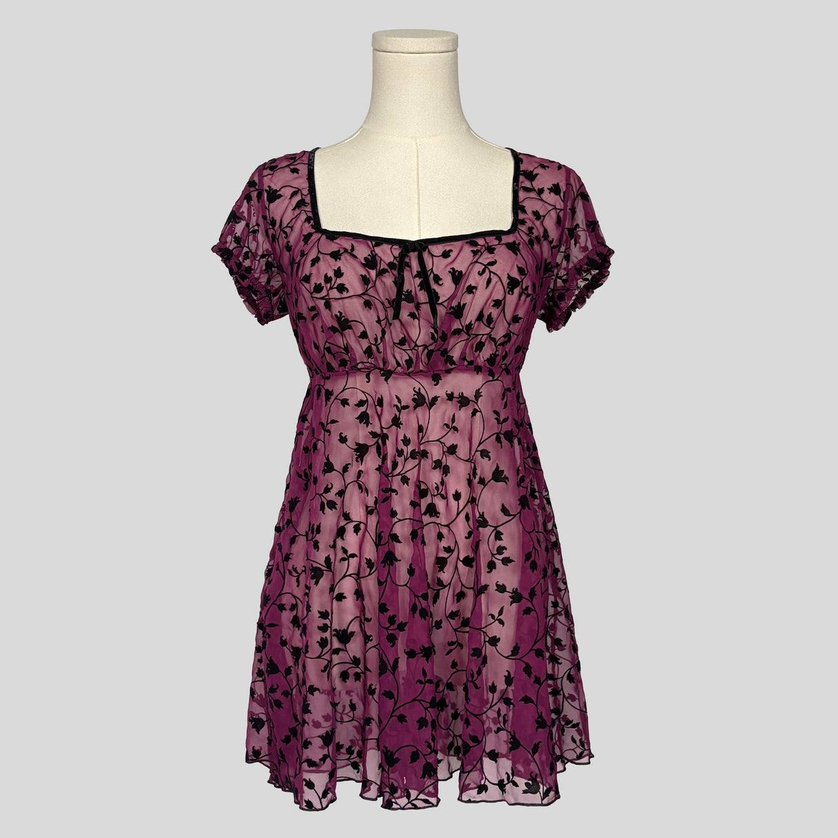 Velvet burnout short sleeve babydoll in purple
