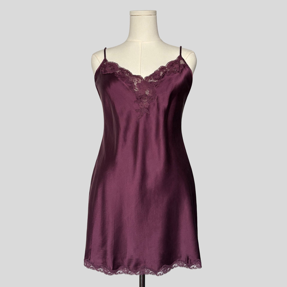 Sweetheart sheer lace back slip dress in wine