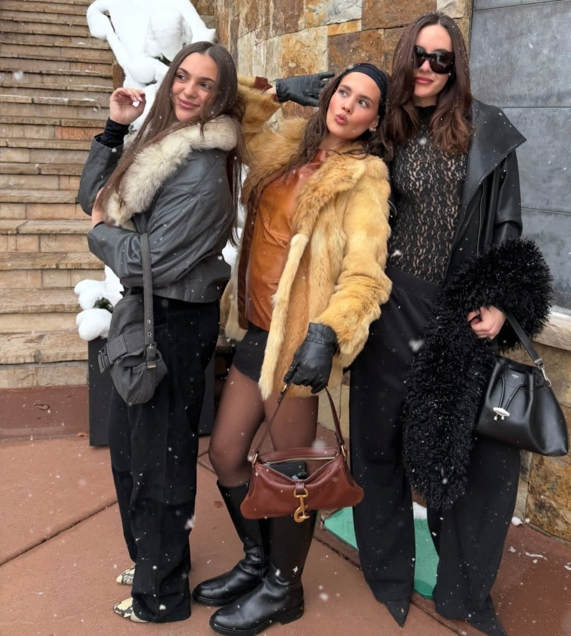 Luxurious Vintage White Fox Fur Lapel