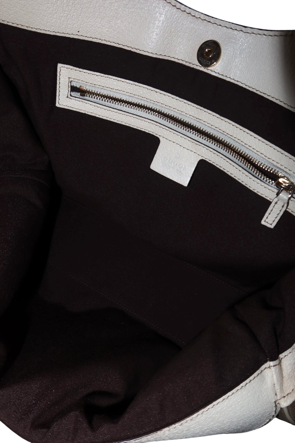 Gucci white Charmy GG bag
