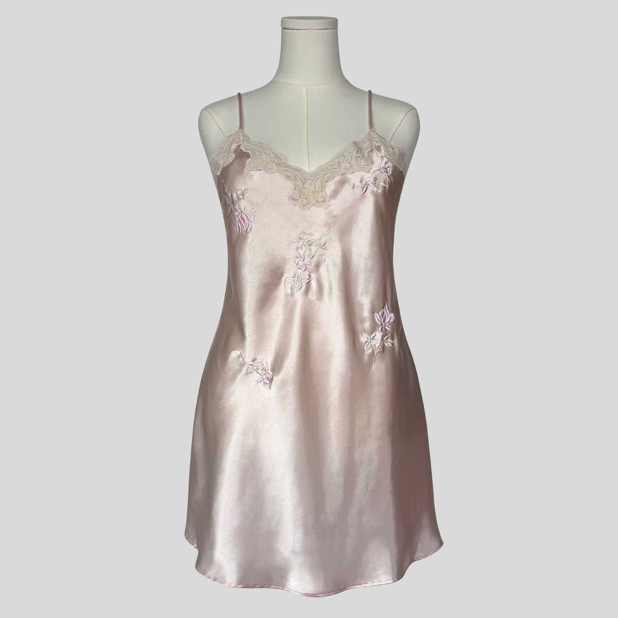 Embroidered lace trim slip