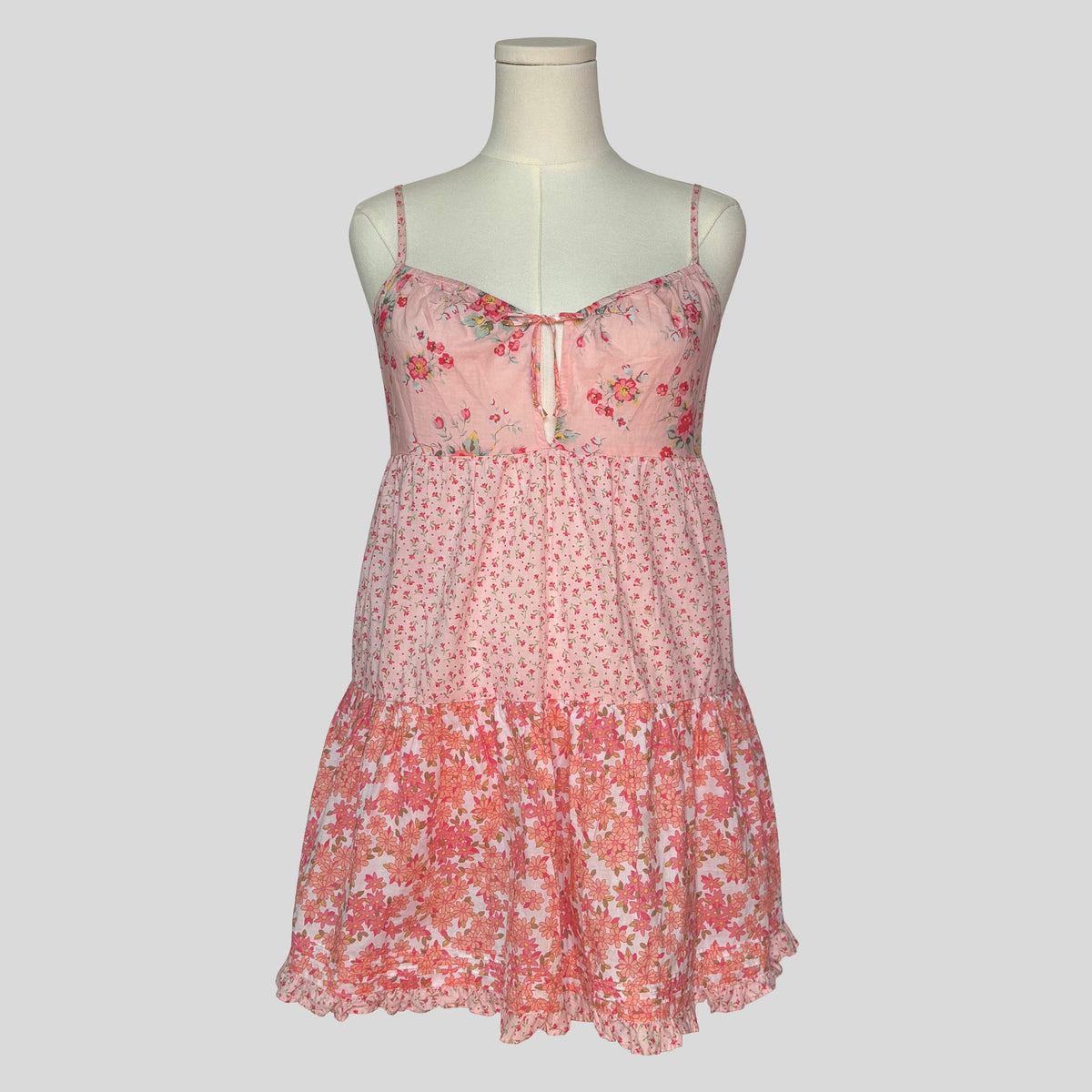 Dainty floral tiered babydoll