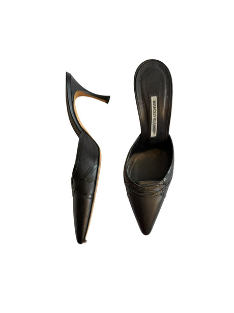 Manolo Blahnik black leather criss cross detail mules (38.5)