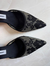 Manolo Blahnik EU 36 Black Lace Pointed Toe Mule