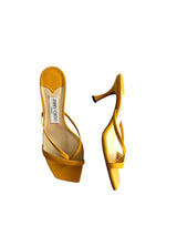 Jimmy Choo yellow flip flop heels (37)