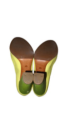Moschino lime green peep toe heels with buckle (39)