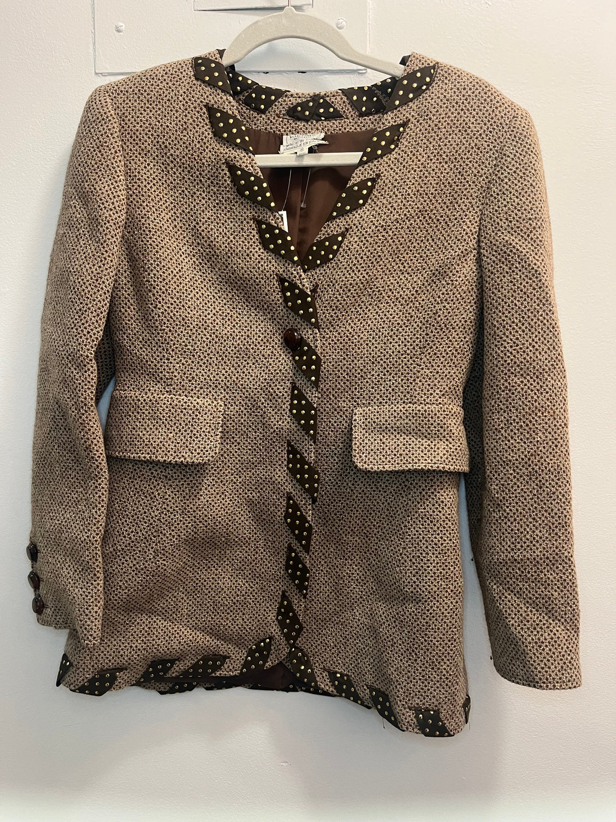 Valentino boutique Brown Tweed blazer with brown and gold details size 8