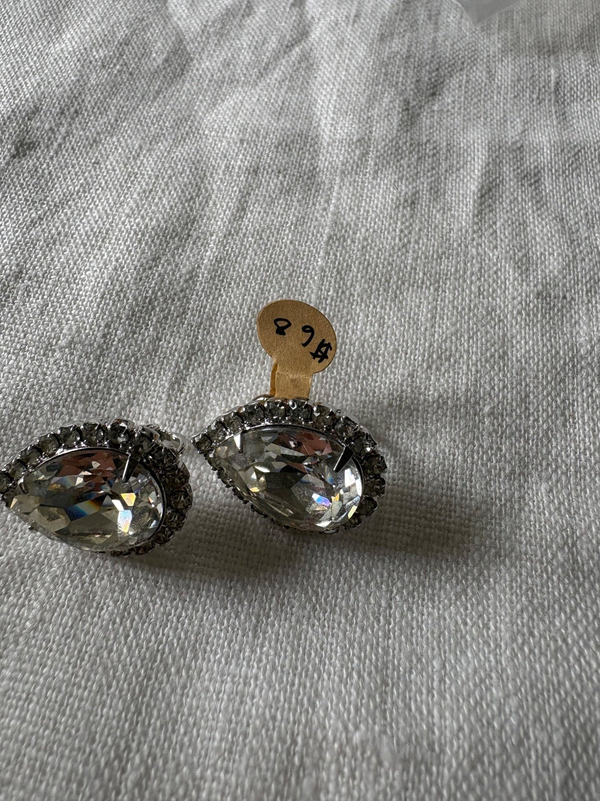 Teardrop Rhinestone clip on