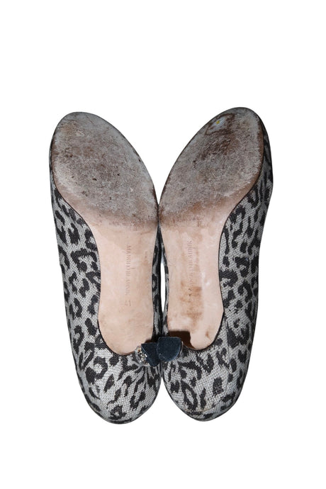 Manolo Blahnik light gray leopard kitten heels with bows (41)