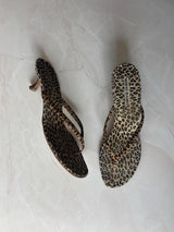 Manolo Blahnik EU 41 Leopard Print Suede Thong Kitten Heel Sandal